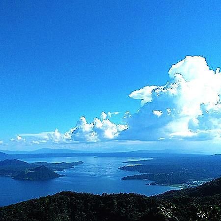 Wind Residences Tower 4 18Th Floor Tagaytay City Esterno foto