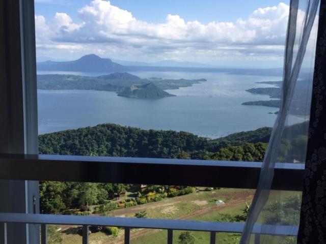 Wind Residences Tower 4 18Th Floor Tagaytay City Esterno foto