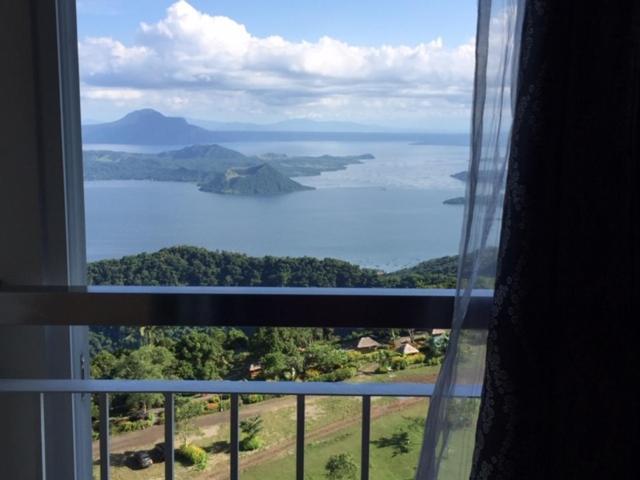 Wind Residences Tower 4 18Th Floor Tagaytay City Esterno foto