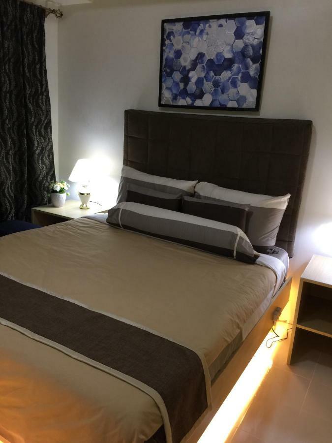 Wind Residences Tower 4 18Th Floor Tagaytay City Esterno foto