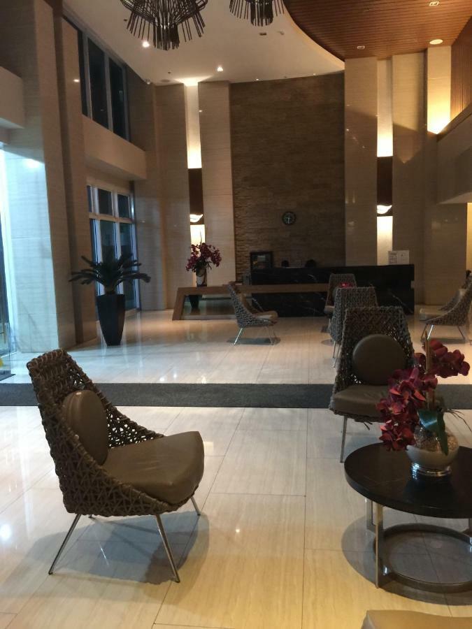 Wind Residences Tower 4 18Th Floor Tagaytay City Esterno foto